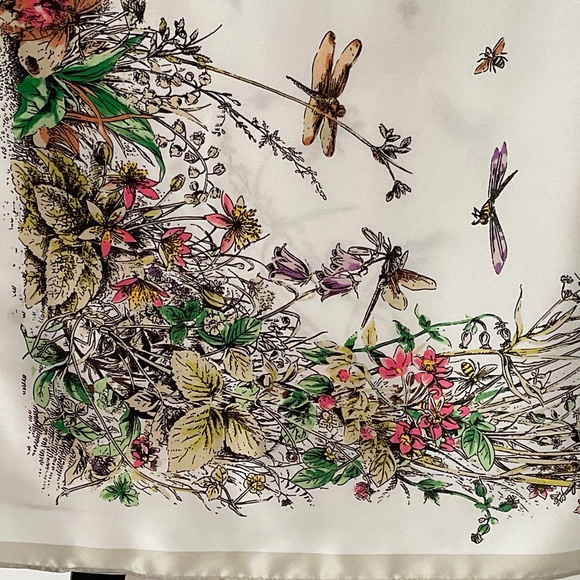 Silk Dragonfly Scarf - NWOT - Picture 11 of 12